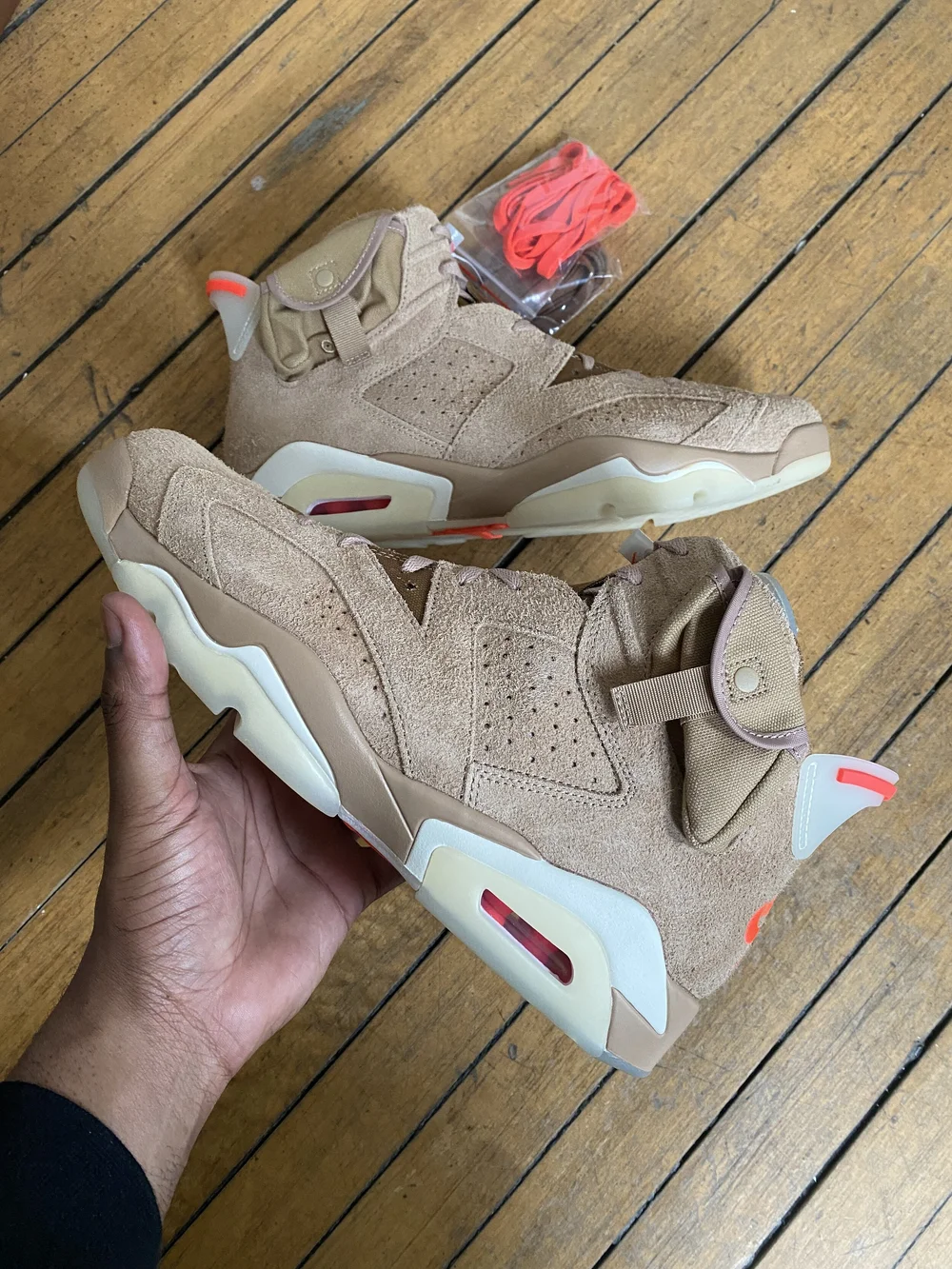 Air Jordan X Travis Scott BRITISH KHAKI